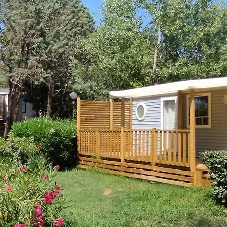 Campsite Camping Parc Des 7 Fonts Agde